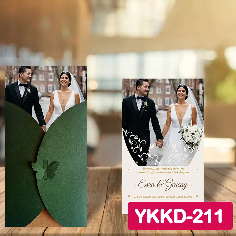 ozen-davetiye-Düğün Davetiyesi - Yeşil Kelebekli Kraft Zarflı Davetiye Model No:211